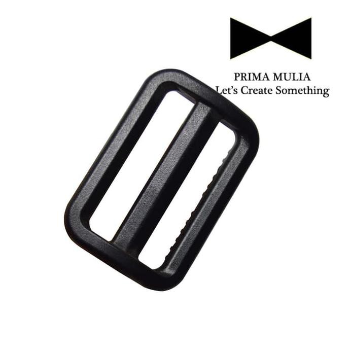 

Ring Jalan Plastik Buckel YKK 3.8 Cm LA 38 S SALE