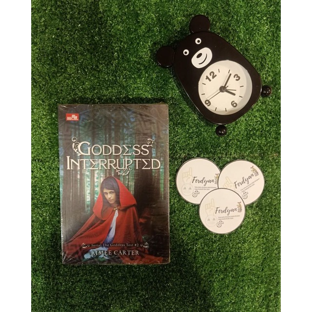 Buku Goddess Interrupted (The Goddess Test #2)by imee Carter buku novel fiksi ilmiah