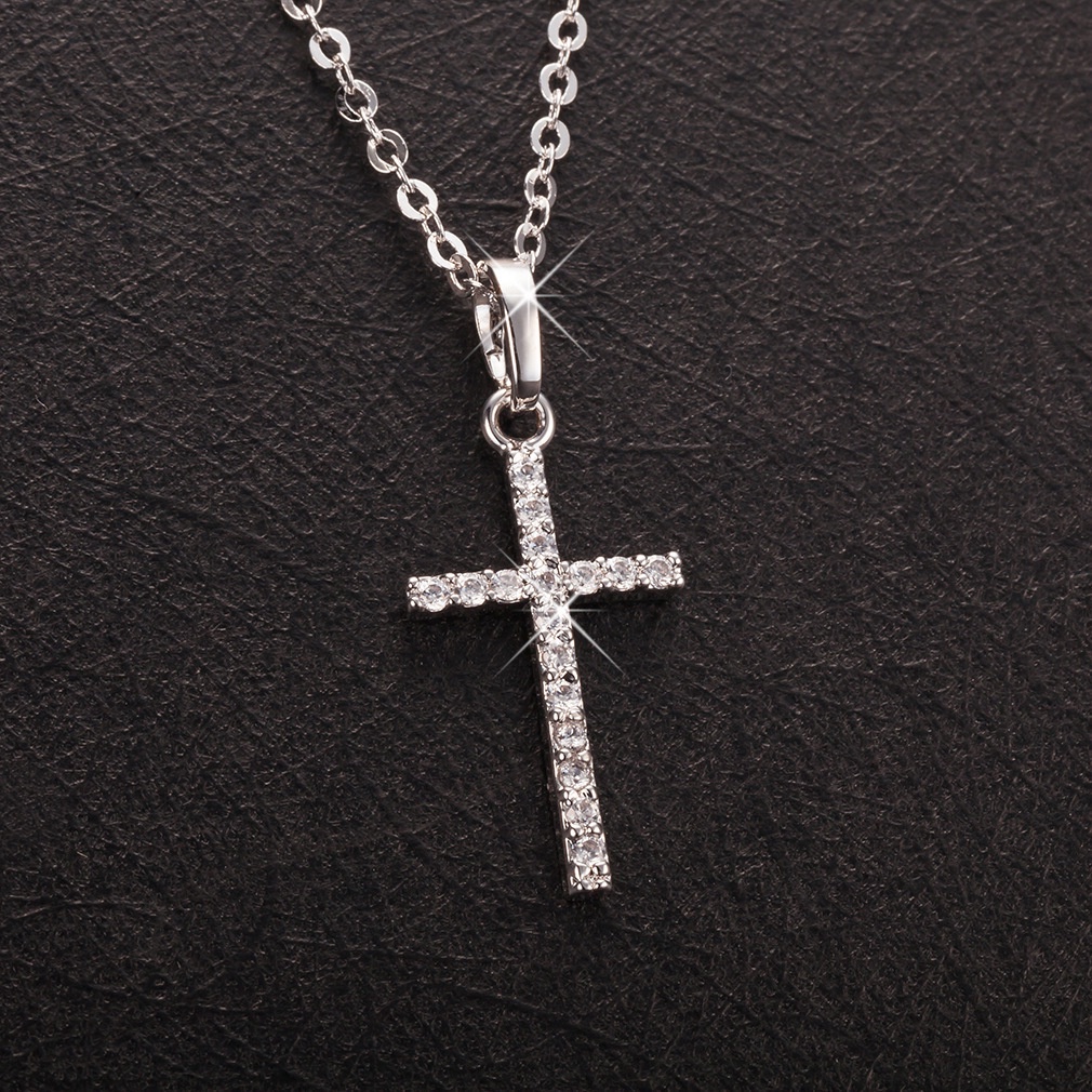 Fashion Alloy Kalung Liontin Salib Yesus Pacar Kepribadian Populer Aksesoris Perhiasan Pasangan Warna Emas Perak Rantai Pesona Logam