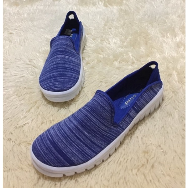 Promo Sepatu Skechers wanitaLike Skechers BIRU Diskon