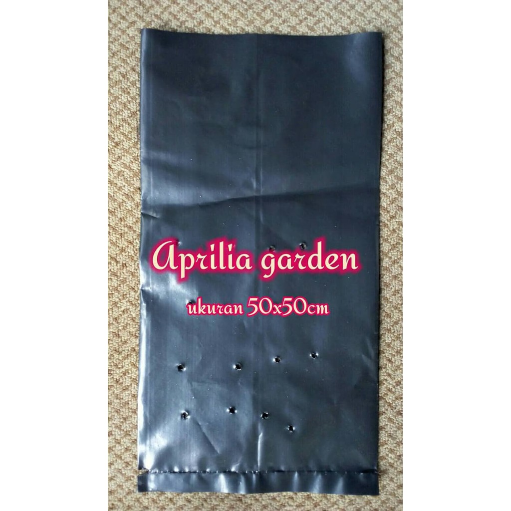 Dijual Plastik Polybag Tanaman 50x50cm Diskon