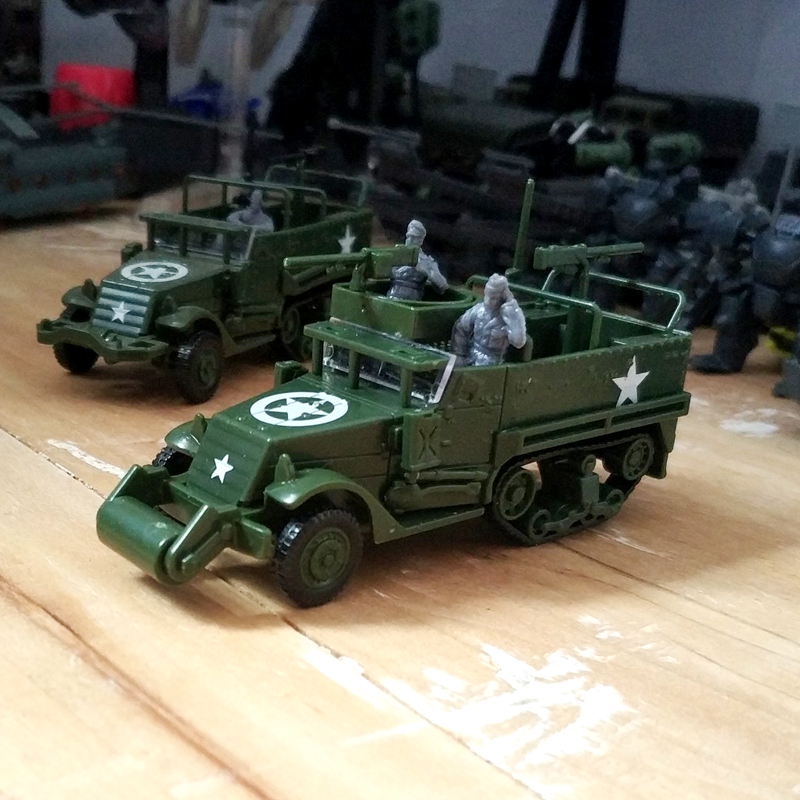 Mainan Rakit Model 4D 1 / 72 M3A1 Semitracked Armored Diy