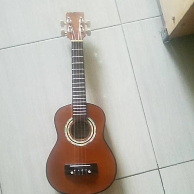 Ukulele /kentrunb