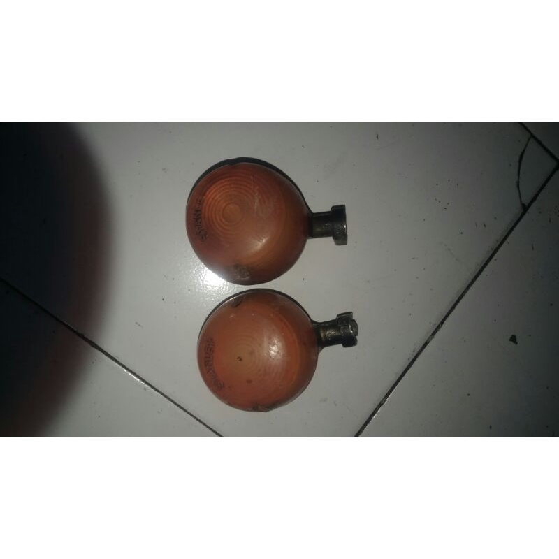 lampu sein riting belakang c50 c70 c90 original pispot pitung stanley, baca deskripsi