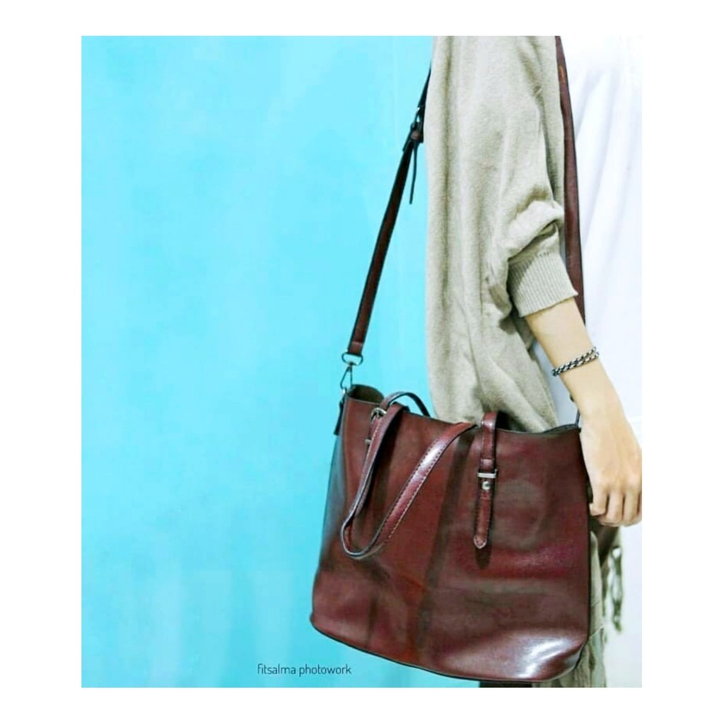 Tas Wanita Selempang Fashion Elegan Polos - Tas Wanita Shoulder Bag Simple - TW1803