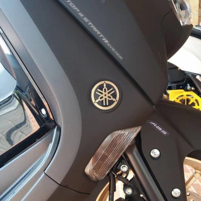 Logo / Emblem Logo Yamaha Gold Original Yamaha Nmax Lexi Aerox