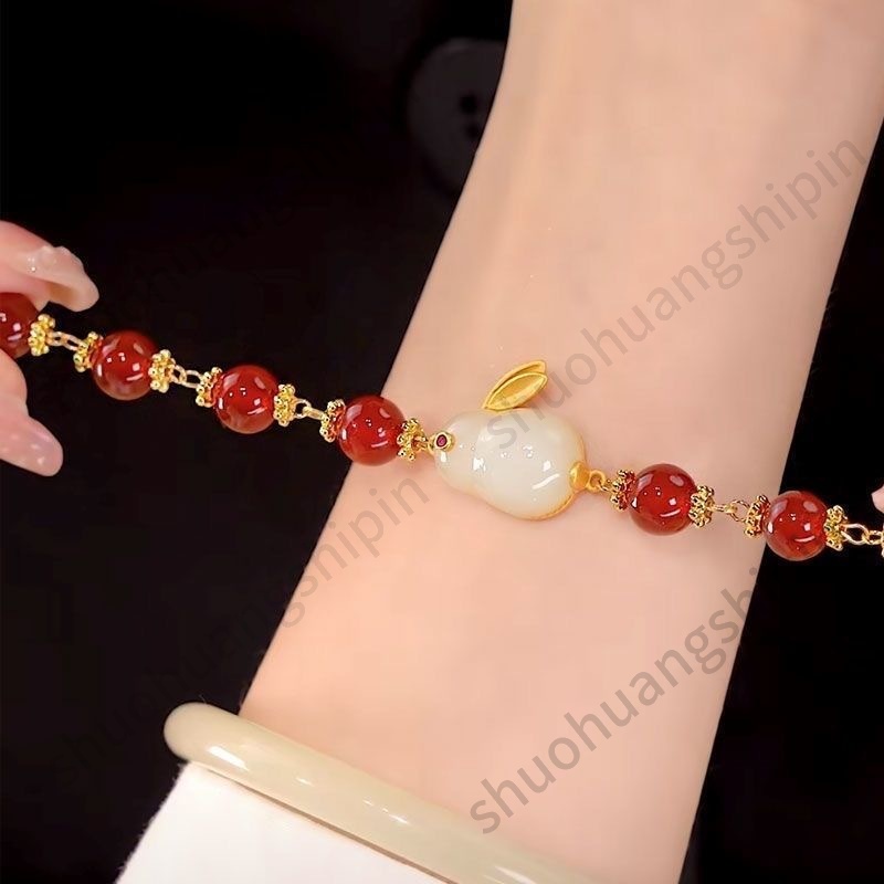 Gelang Rantai Dengan Charm Bentuk Kelinci Keberuntungan Untuk Wanita