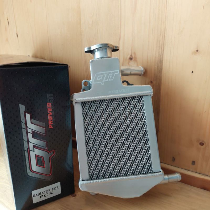 Radiator Almunium QTT PCX 150 QTT Racing