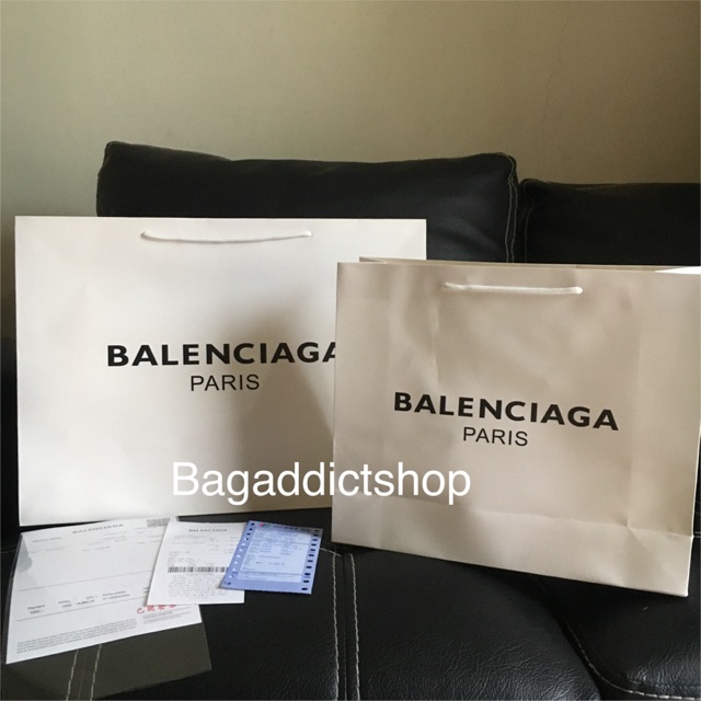 paper bag balenciaga