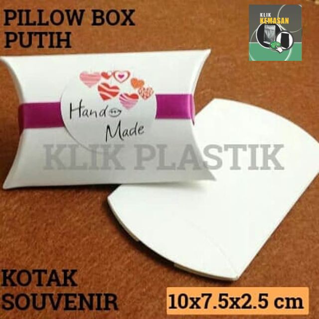 

KOTAK AKSESORIS PUTIH/BOX/TEMPAT SOUVENIR/PILLOW BOX PUTIH/KARDUS
