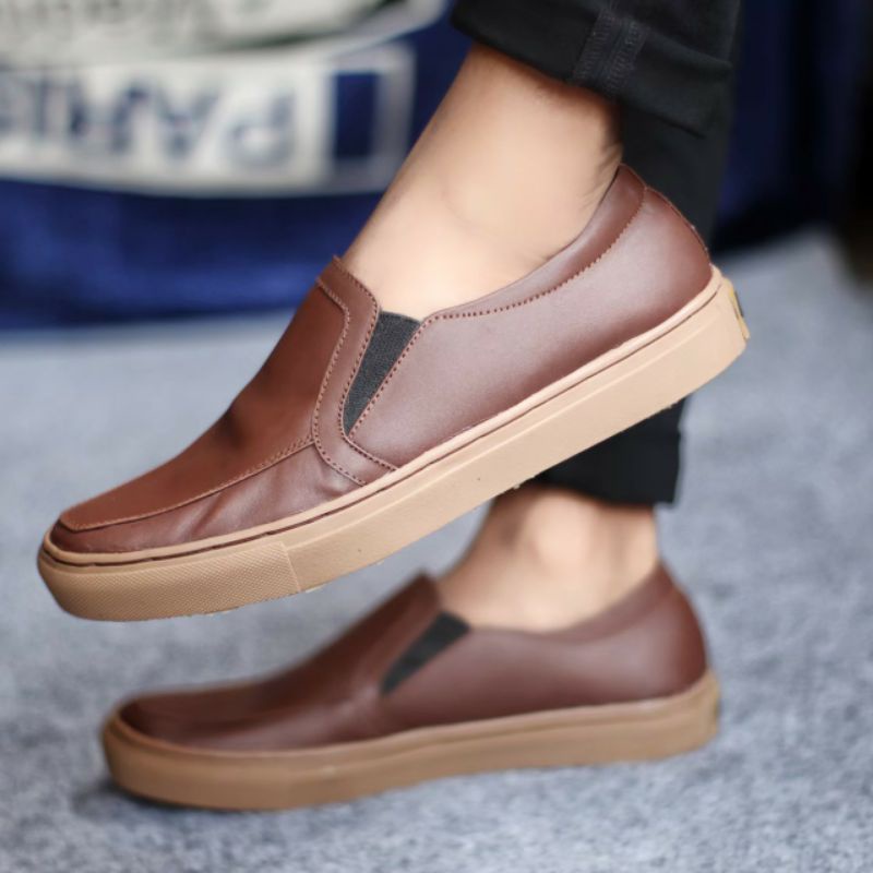 MANJI BROWN Sepatu Kulit Pria Sneakers Tanpa Tali Slip On Casual Formal Kerja Kantor Slop Selop Santai Original Leather Premium