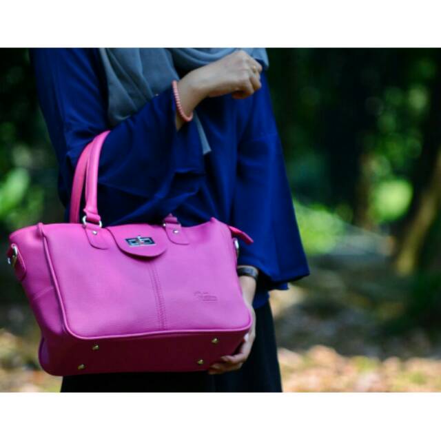 Tas Akshita My Qeena