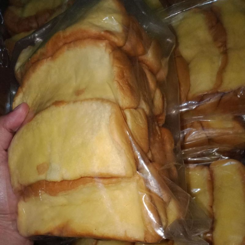 roti sisir mentega paroti-Pinggiran