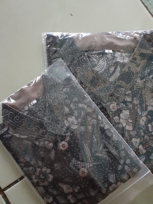 Kemko Batik  Anak Dan Ayah Motif Sidoasih - Kerang - Sekar Jagat