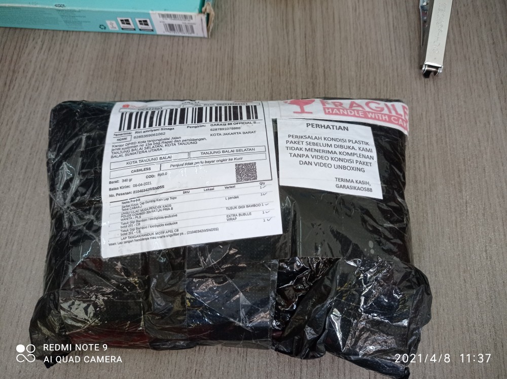 Lap Tangan Handuk Motif Apel Cb