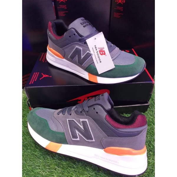 NEW BALANCE 997
