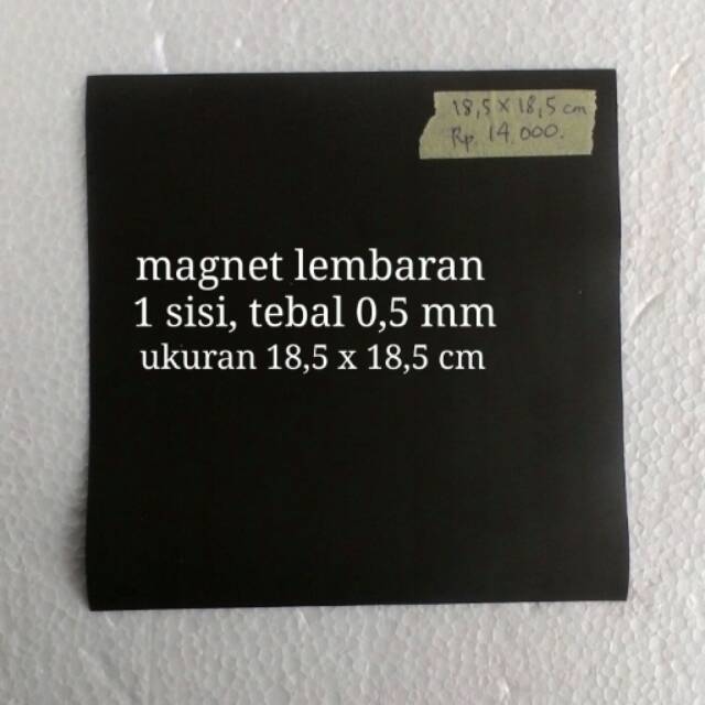 

Magnet lembaran 1 sisi tebal 0,5 mm u 18,5x18,5 cm, 1 pcs