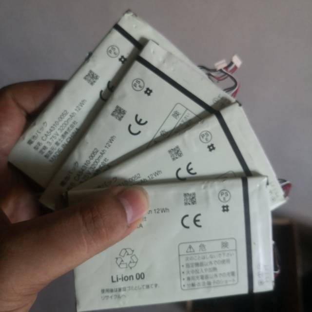 Baterai All Type Fujitsu F01f F05f F03f F01h F05f Dll Shopee Indonesia