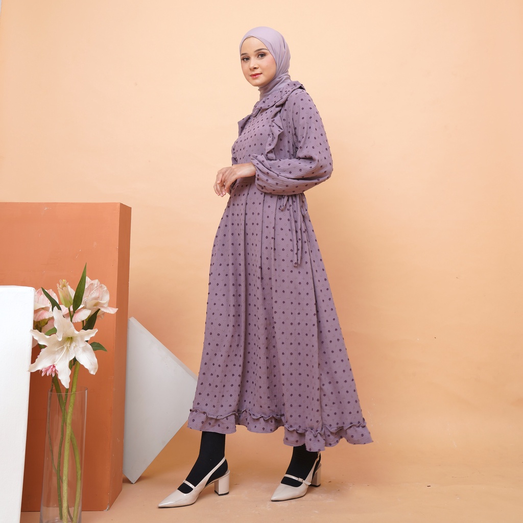 Rosaline midi dress crincle uragiri dan rayon premium orlin dress looklike haideeorlin