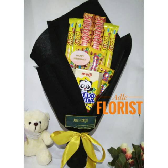 Snack bouquet/ buket snack/ buket murah/ buket bunga /buket kuning/ Hadiah wisuda/ hadiah ultah