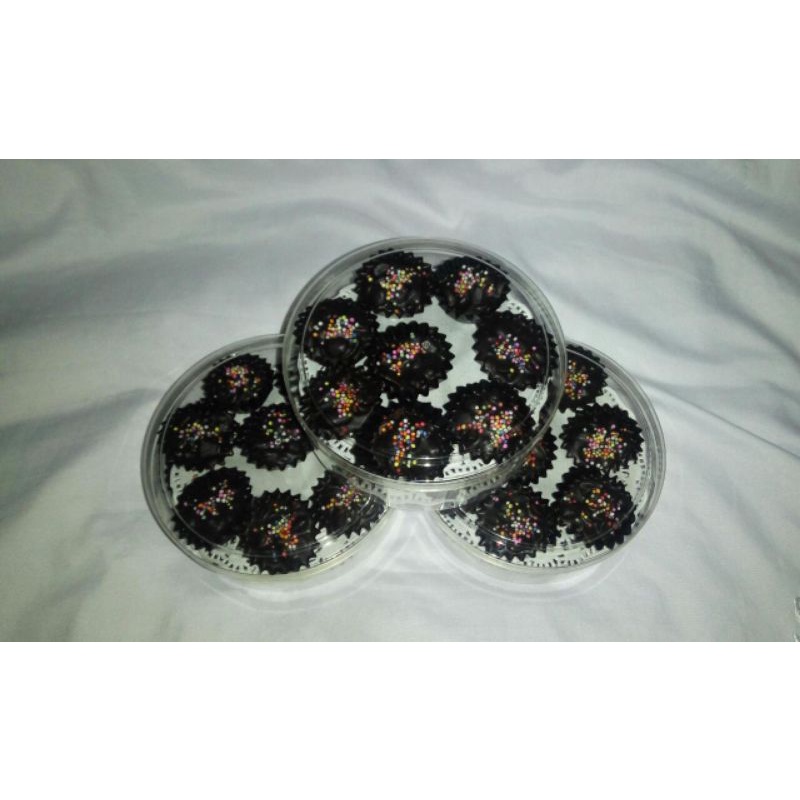 

Coklat isi kacang (Choco_Nut)