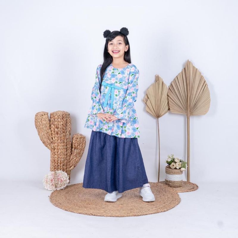 Setelan Tunik Rok Denim Cutetrik Motif Super Cantik - Stelan Santai Tanpa Jilbab