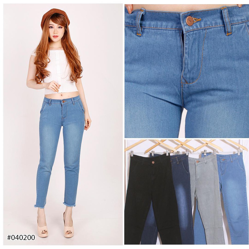 BOYFRIEND JEANS RAWIS PINGGANG KARET