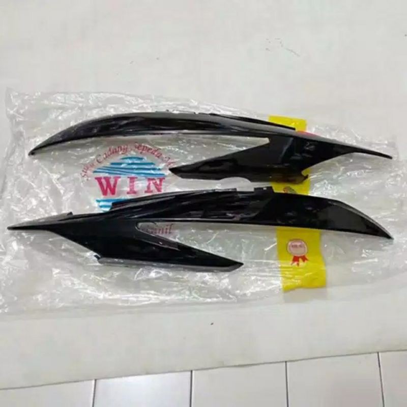 COVER BODY VARIO 110 KARBU