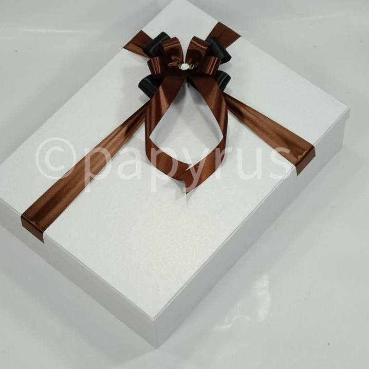 

PAPYRUS 30x40 Tinggi 10cm Kotak Kado Gift Box Hadiah ✓