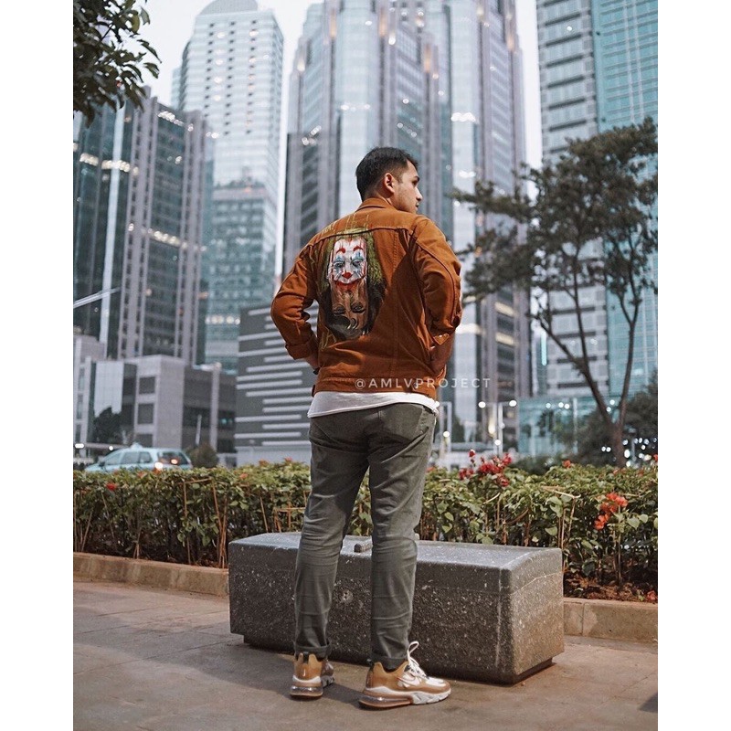 Joker Series Jaket Jeans Lukis AMLV x Rizky Alatas