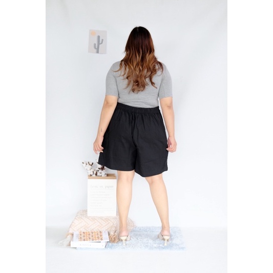 Bigwell Celana Pendek / Celana Pendek Jumbo Wanita