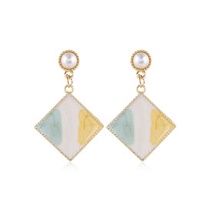 LRC Anting Tusuk Fashion  Pearl Drop Oil Geometric Contrast Alloy Earrings A61130