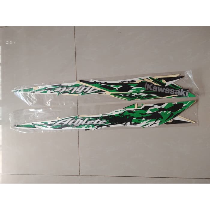 Striker Motor Bodi / Stiker Bodi & Lis Body & Striping Kawasaki Athlete Putih Hijau