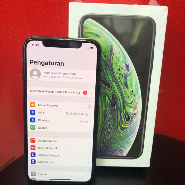 Iphone second iphone xr 64GB bekas garansi ibox