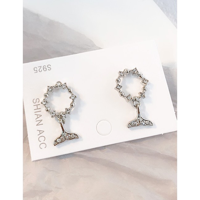 LRC Anting Tusuk Fashion Mermaid Diamond Ring Earrings D68244