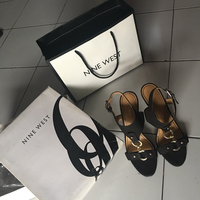 nine west size 4