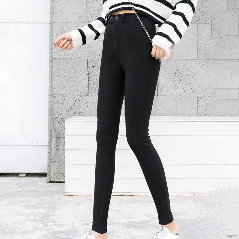 Celana Legging Wanita Model High Waist dengan Potongan Celana Legging Wanita Model High Waist dengan Potongan