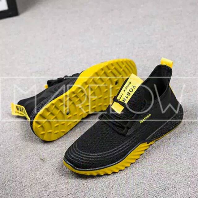 Sepatu Sneakers Pria Casual Import