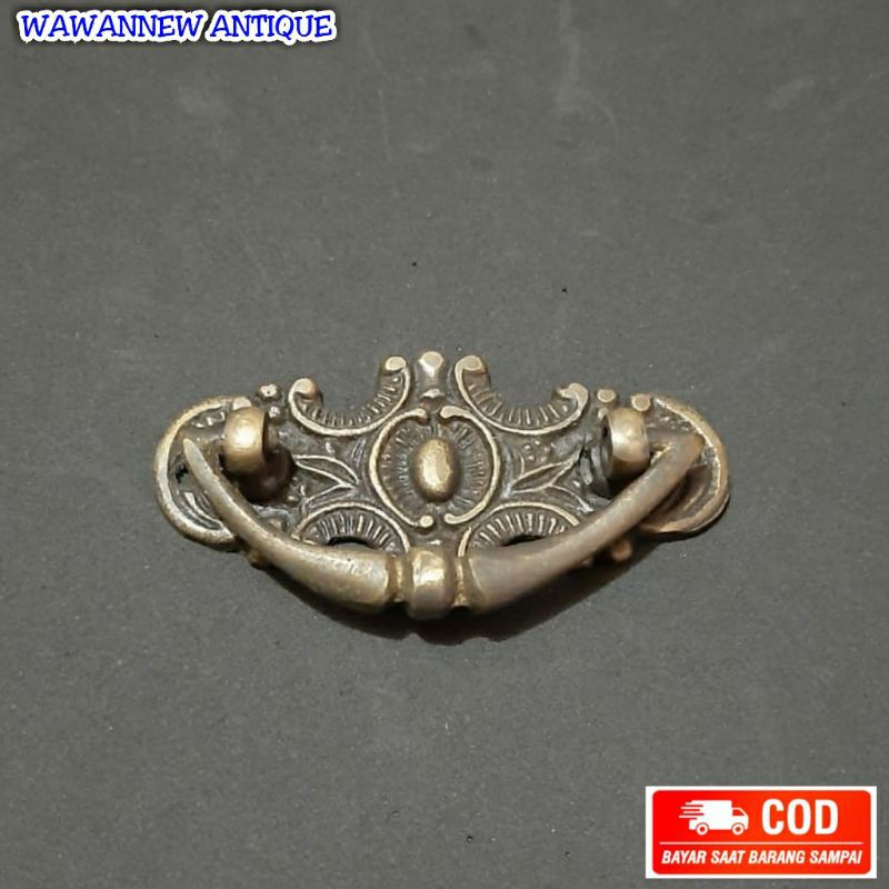 Handle / Tarikan Laci Lemari Jendela Pintu Rumah Kuningan Antik Motif Batman