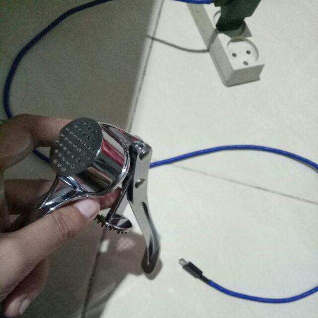 Alat Penghancur Bawang Garlic Press Penghancur Multifungsi Stainles Steel