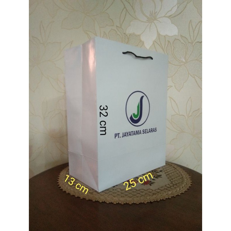 

paper bag custom 25x13x32 | tas souvenir | shoping bag | paperbag