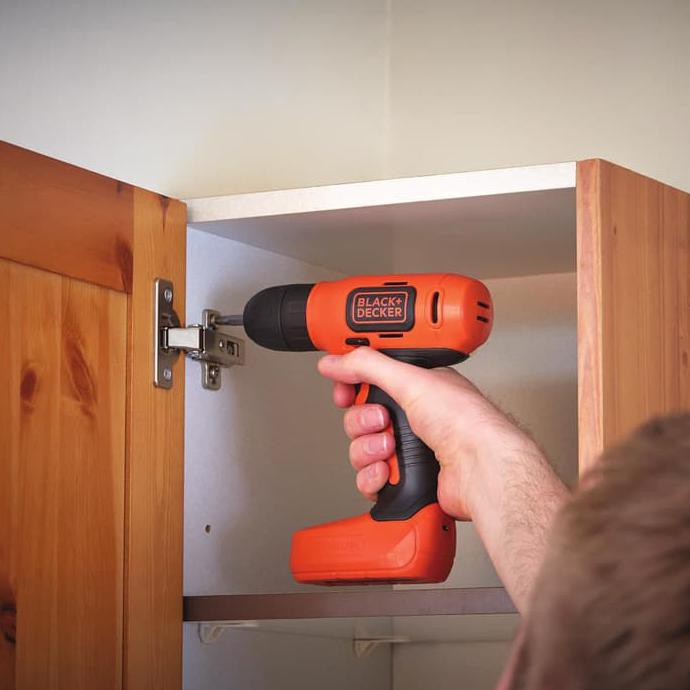 Mesin Bor Baterai Cordless Drill Driver Black+Decker Bdcd8K