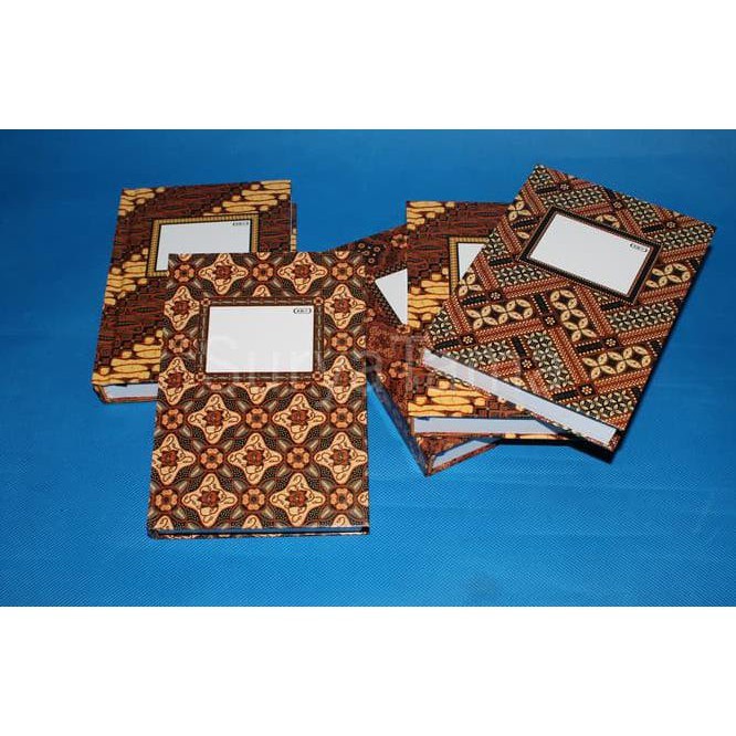 

[RESTOCK] BUKU KWARTO 300 ST BATIK KIKY 622131XB