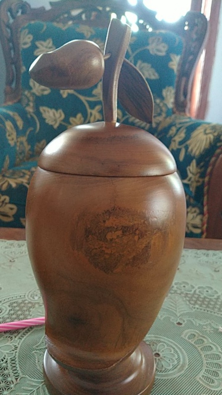 Toples Kayu Jati Model Buah Mangga