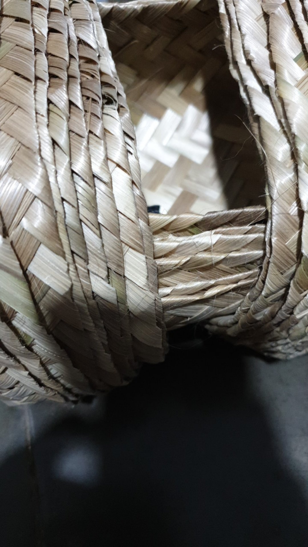 Besek Anyaman Bambu Ukuran 13-14cm Wadah Nasi Catering Kue Cemilan