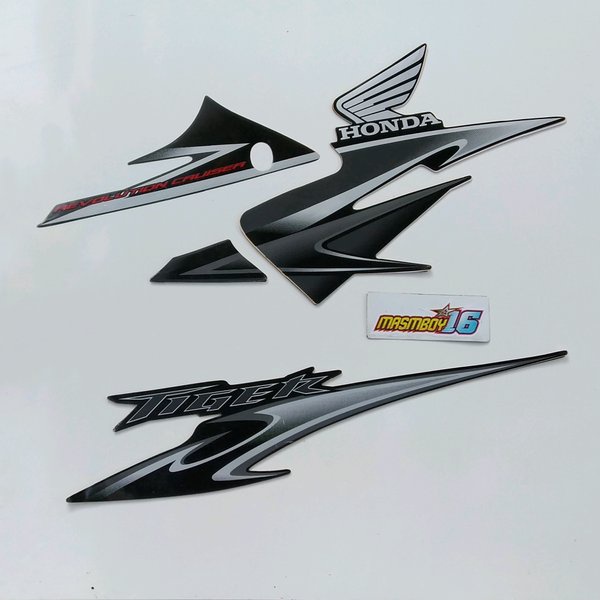 Striping tirev tiger revo 2013 putih silver