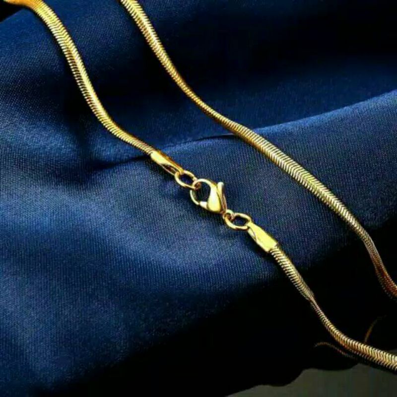 Kalung Titanium Gepeng Pria Wanita Anti Karat