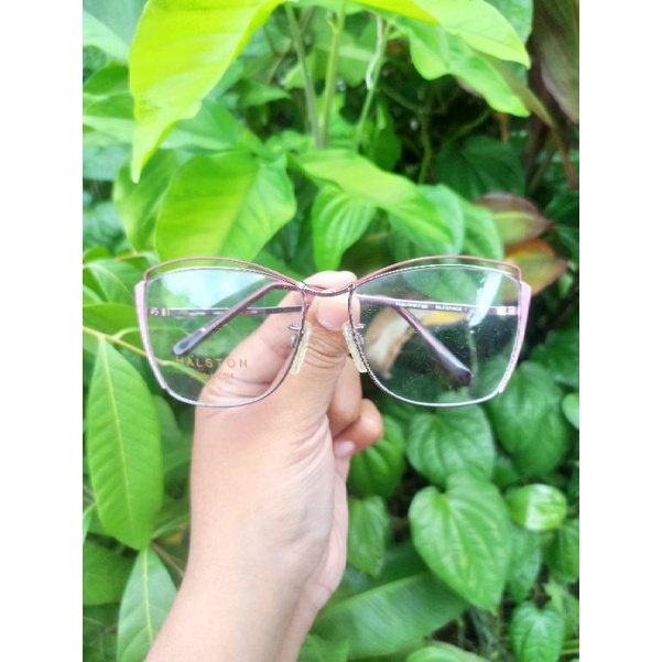 kacamata vintage merk Halston USA