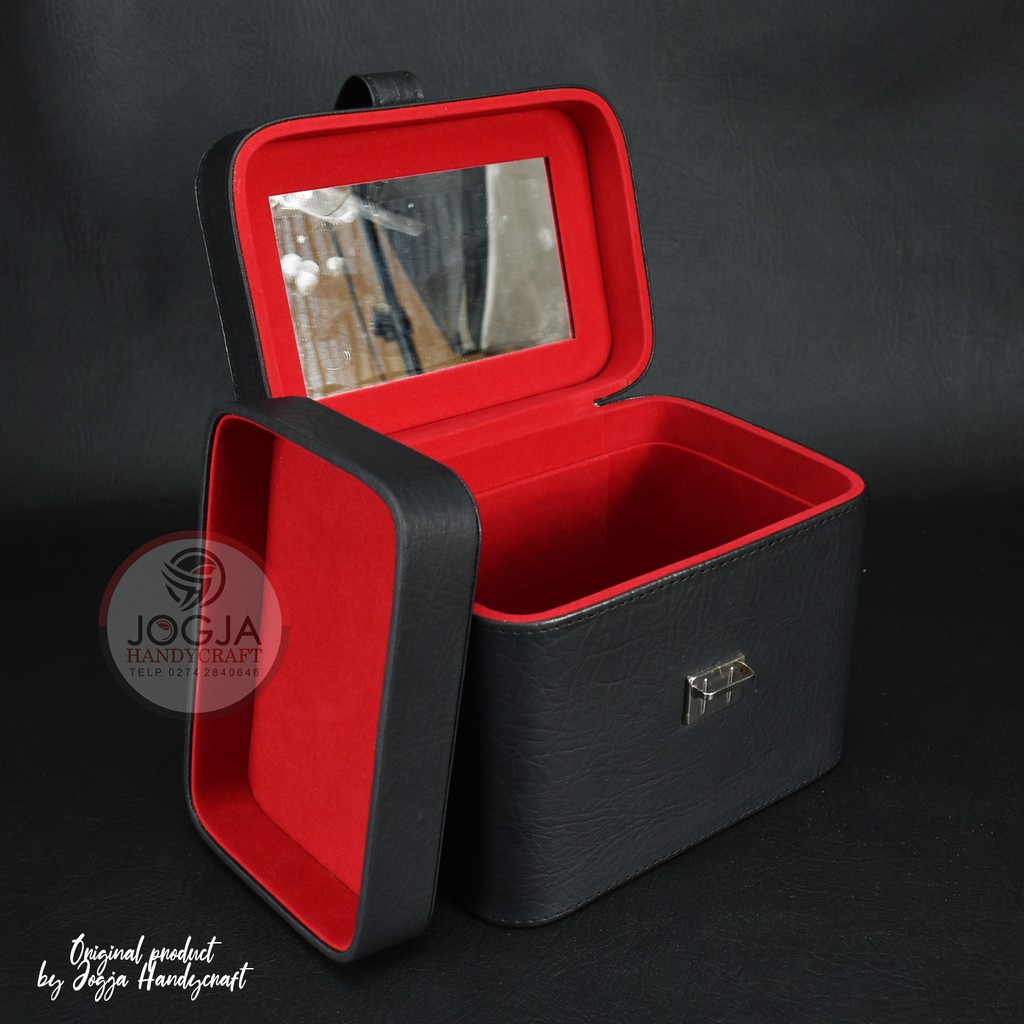 Super Hardcase Beautycase / Kotak tempat makeup / Tas kosmetik &amp; Hena