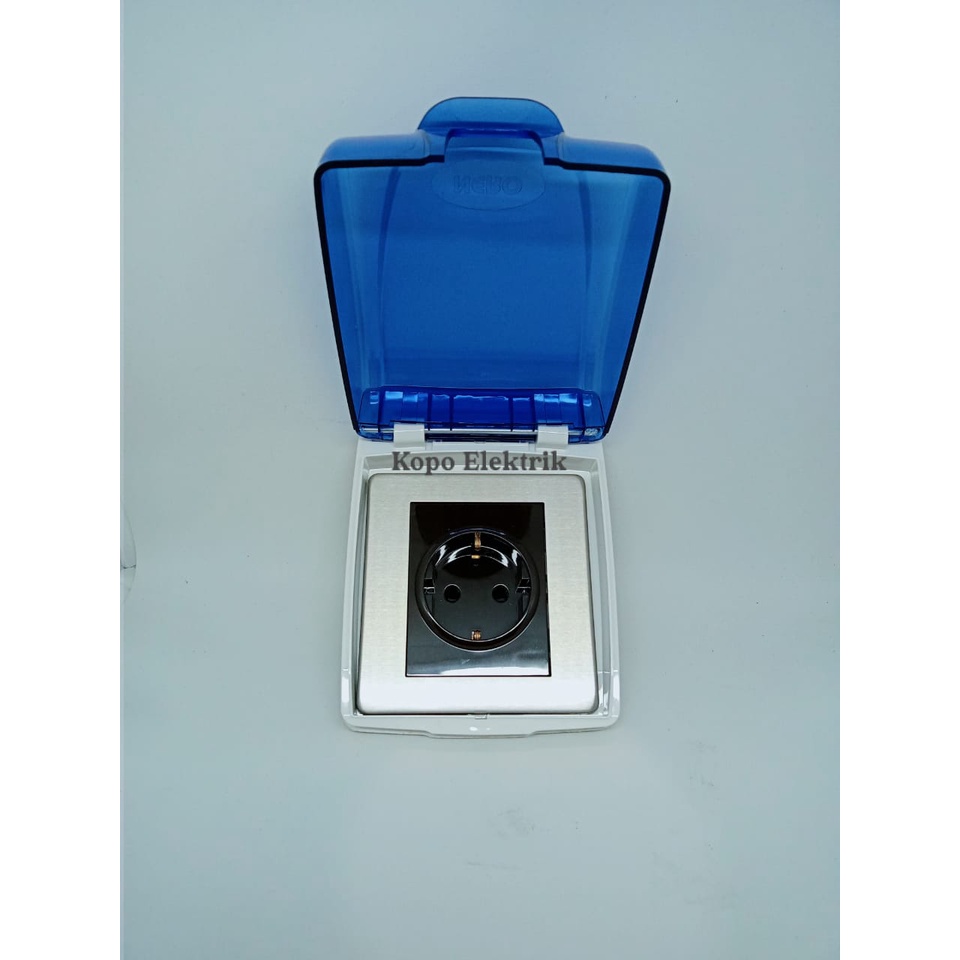 NERO stopkontak + cover waterproof Stainless